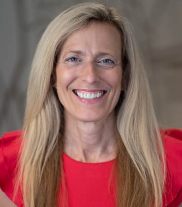 Sue Graves, Experience Alive | Cannabis Business Insights | Top Hospitality Community Management Services